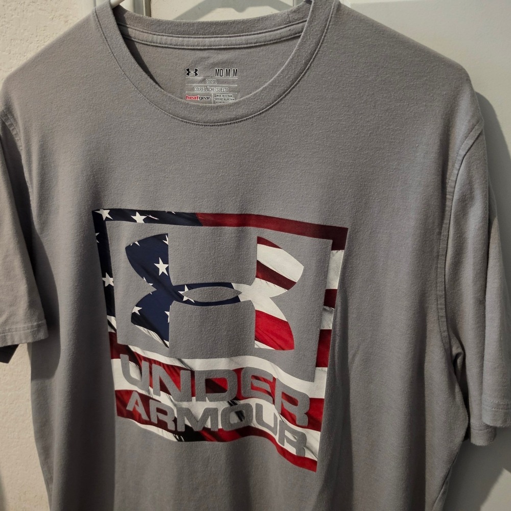 Under Armour Mens Grey HeatGear American Flag Graphic T-Shirt Size Medium Loose
